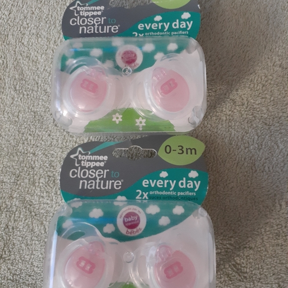 Pacifiers - Picture 2 of 4